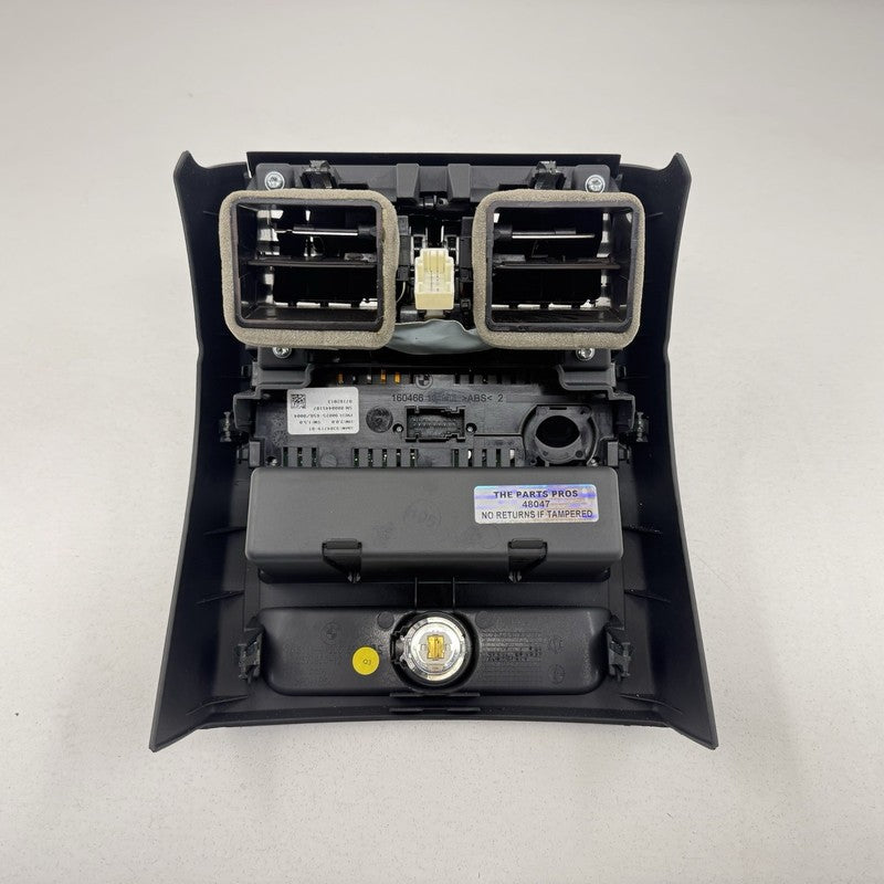 9 304 719 / 9304719 11-16 BMW M5 528 535 550 F10 Rear Console AC Vent W/ Climate Control Switch OEM