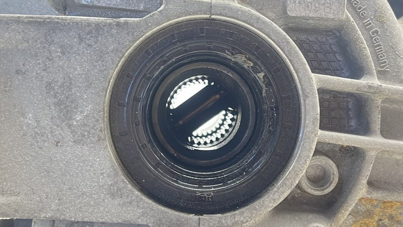 970.350.830 / 970 350 830 / 970350830 12-16 PORSCHE PANAMERA S E-HYBRID RWD REAR DIFFERENTIAL DIFF 97035001201 OEM