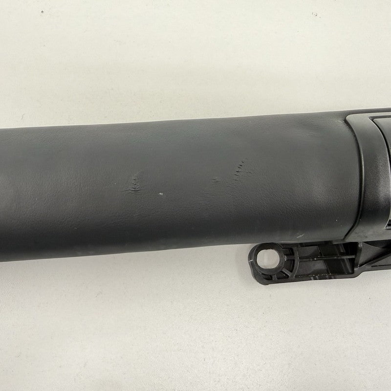 9 162 851 / 9162851 11-16 BMW M5 528i 535i 550i F10 Rear Seat Bolster Corner Cushion 9162851 OEM