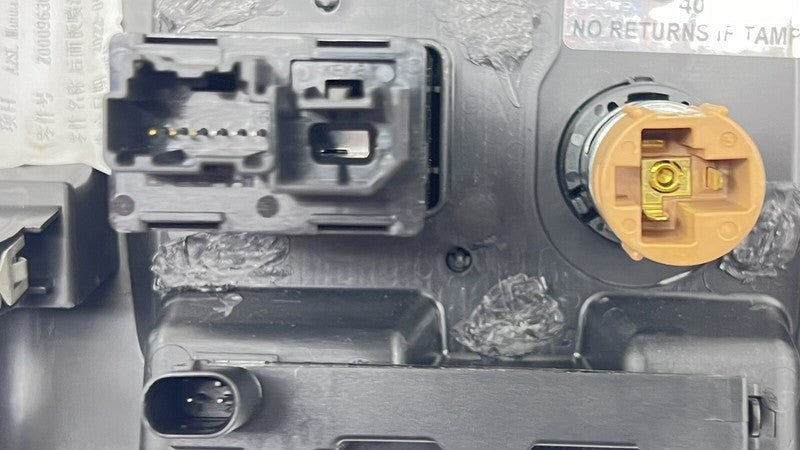 13592452 22-24 CADILLAC CT4 V BLACKWING REAR CENTER CONSOLE AIR VENT GRILLE COVER OEM