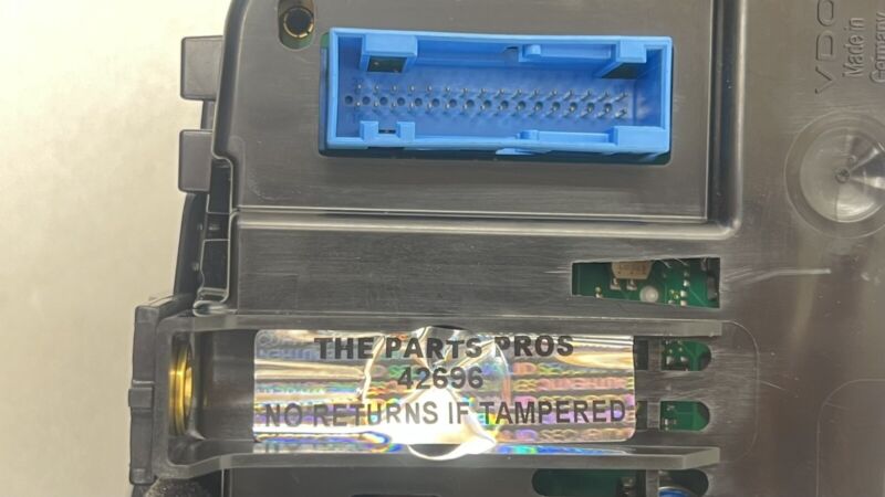 970.641.166.54 / 970 641 166 54 / 97064116654 12-16 PORSCHE PANAMERA S E-HYBRID SPEEDOMETER INSTRUMENT CLUSTER GAUGE 57K