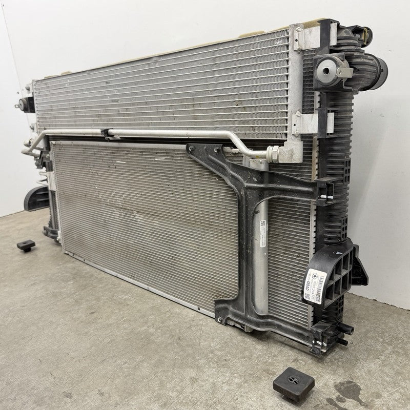 19-24 Ram 4500 5500 6.7L Radiator Support W/ Radiator Shutter Fan Asse
