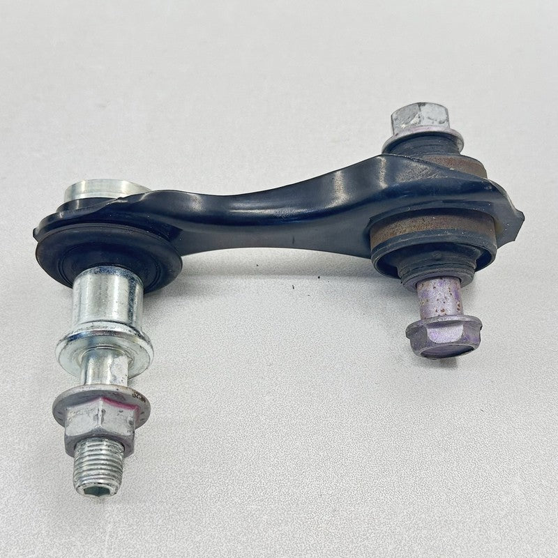 23-25 TOYOTA PRIUS PASSENGER RIGHT REAR CONTROL ARM SUSPENSION SET OEM