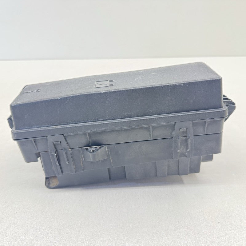 22760637 12-15 Chevrolet Camaro ZL1 Engine Bay Fuse Box Module 22760637 OEM