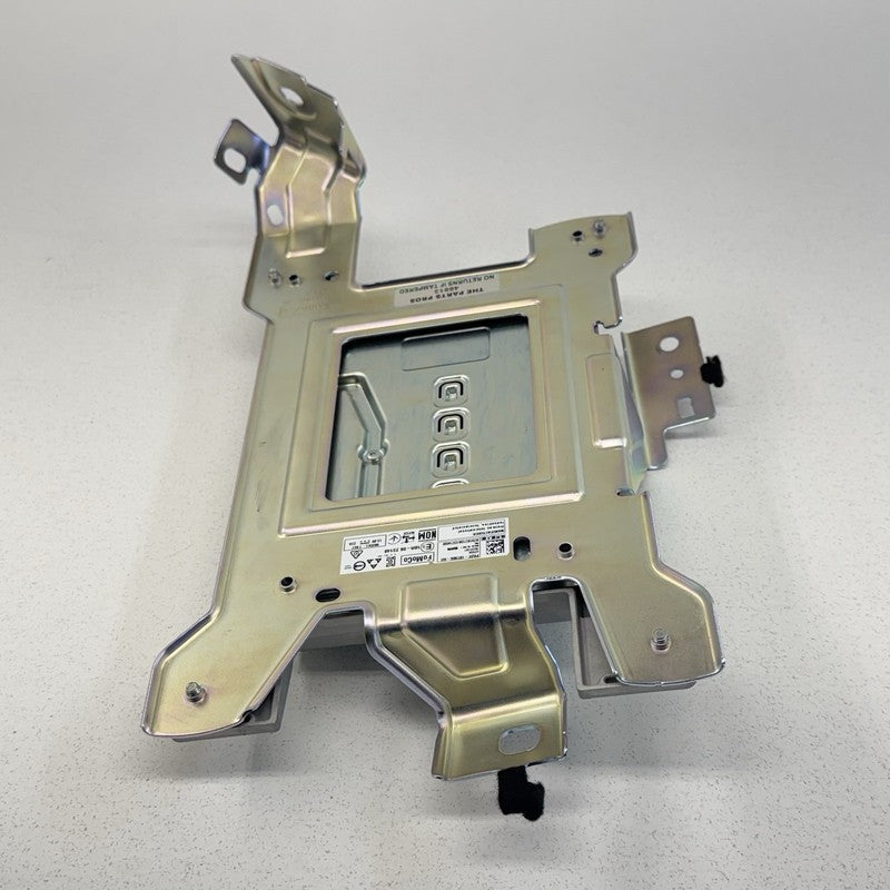 PR3T 18T806 AH / PR3T18T806AH 24-26 Ford Mustang Radio Audio Sound Amplifier Amp PR3T-18T806-AH OEM