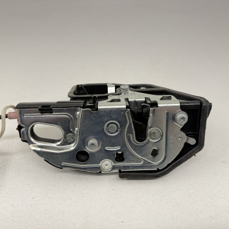 7154516 11-16 BMW M5 528 535 550 F10 Right Rear Door Latch Lock Actuator Soft Close OEM