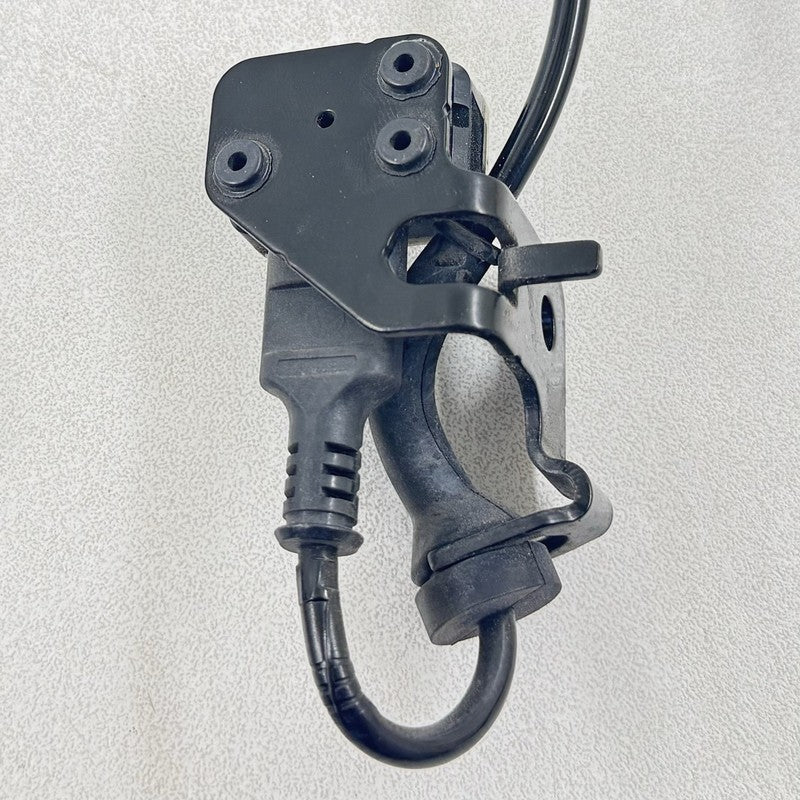 8679 3467 / 86793467 22-25 CADILLAC CT5 V BLACKWING RIGHT REAR ACCELEROMETER WIRE SENSOR 86793467 OEM