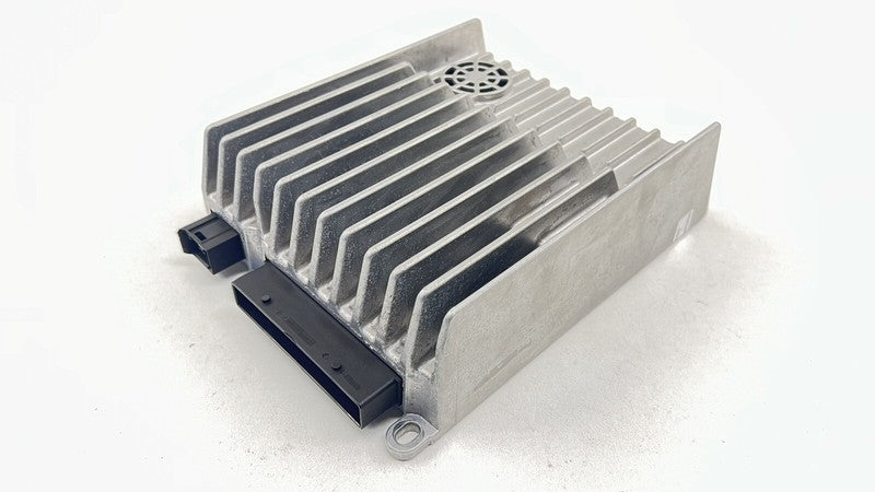 A 212 900 71 08 7108 / A2129007108 / 2129007108 12-14 MERCEDES BENZ CLS550 W218 AMPLIFIER AMP HARMAN KARDON BECKER OEM