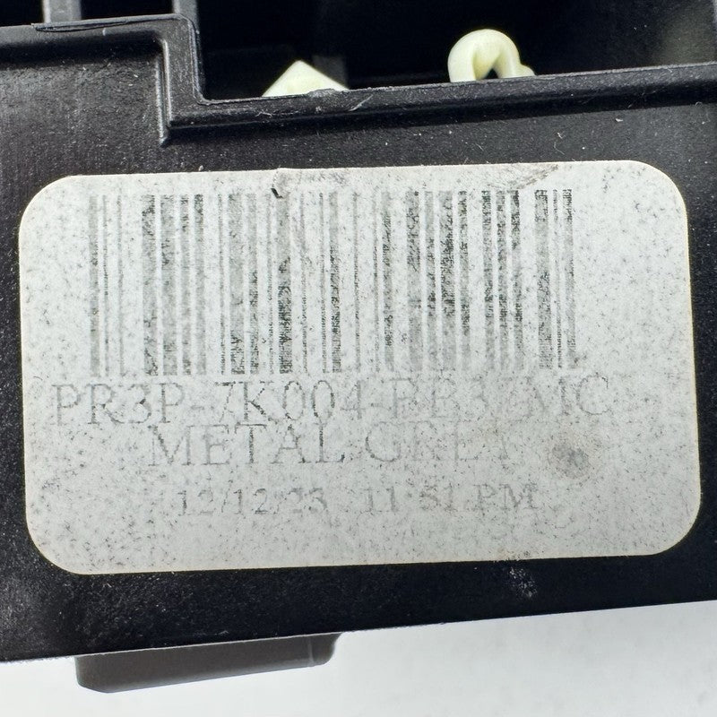 PR3P 7K004 BB / PR3P7K004BB 24-26 Ford Mustang Automatic Transmission Floor Gear Shifter Lever W/ Cable OEM