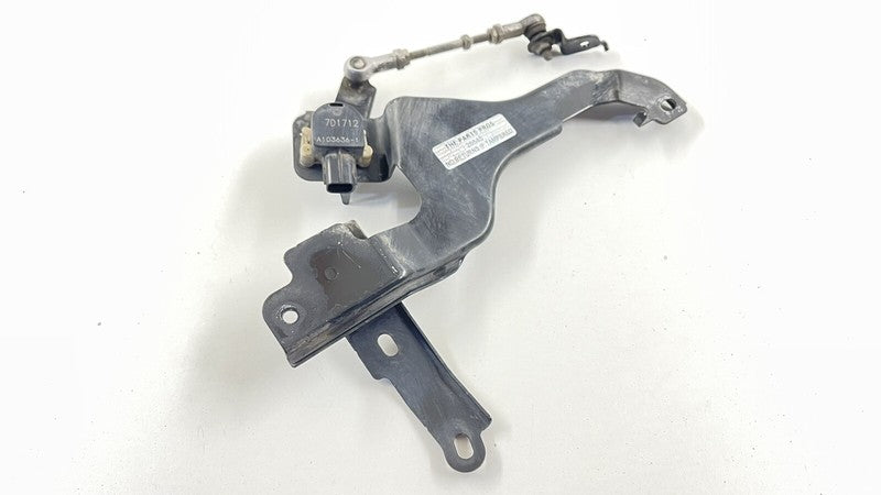 07-17 LEXUS LS460 DRIVER LEFT FRONT HEADLIGHT SUSPENSION HEIGHT LEVEL SENSOR OEM