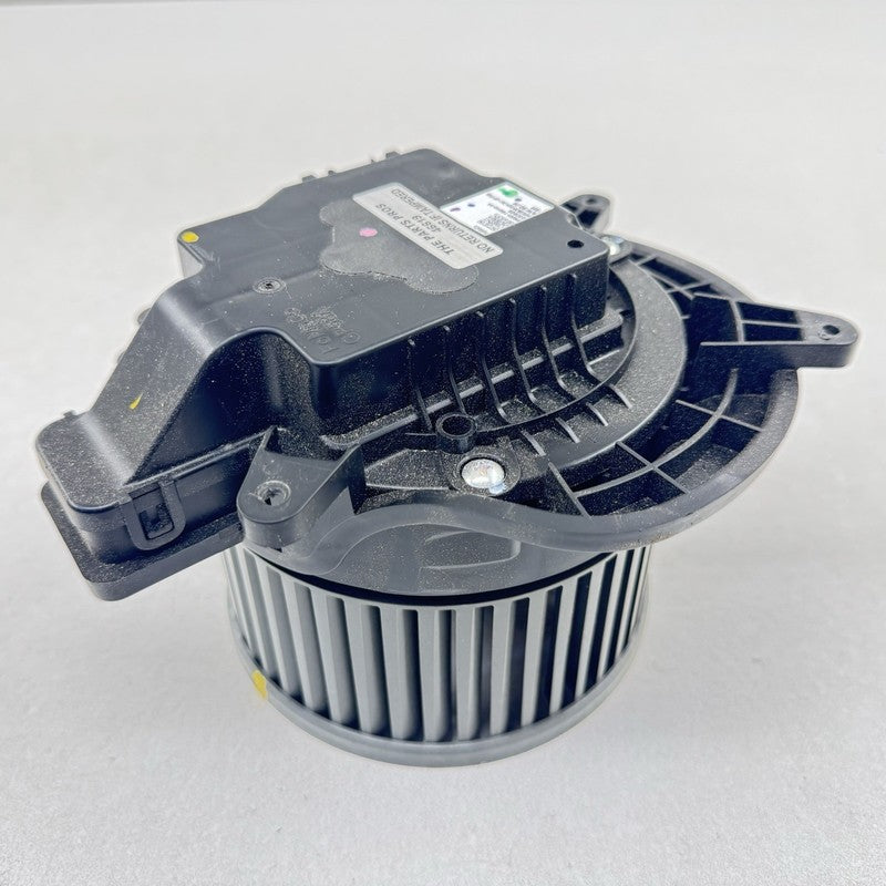 PR3H-19846-AA / PR3H 19846 AA / PR3H19846AA 24-25 Ford Mustang GT HVAC AC Air Blower Fan Motor Wheel PR3H-19846-AA OEM