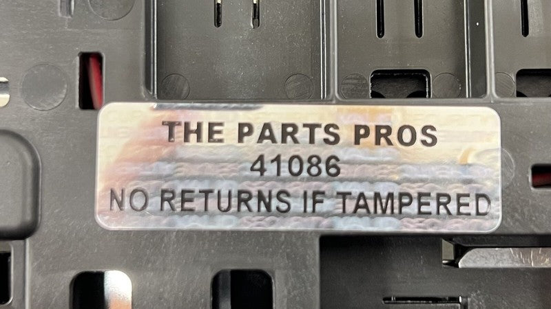 84986478 22-24 CADILLAC CT4 V BLACKWING REAR BATTERY FUSE RELAY JUNCTION BOX 84986478 OEM