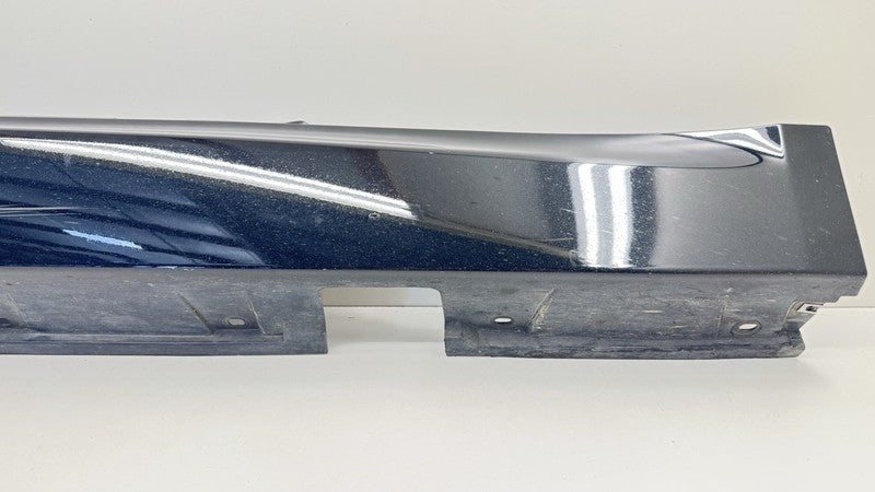 5177 7 898 214 / 51777898214 06-10 BMW M6 E63 E64 PASSENGER RIGHT SIDE SKIRT ROCKER PANEL COVER TRIM OEM