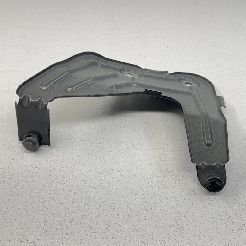18-24 BMW G01 X3 Driver Left Front Fender Bracket Support Mount Partia
