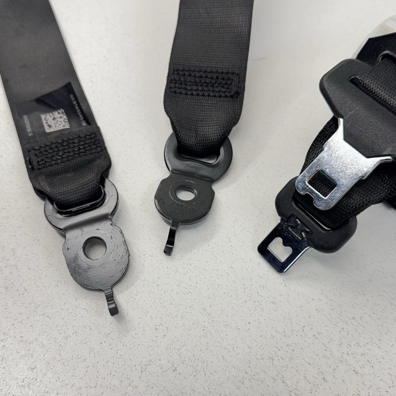 9163245 11-16 BMW M5 528 535 550 F10 Rear Seatbelt Seat Belt Retractor Set Black OEM