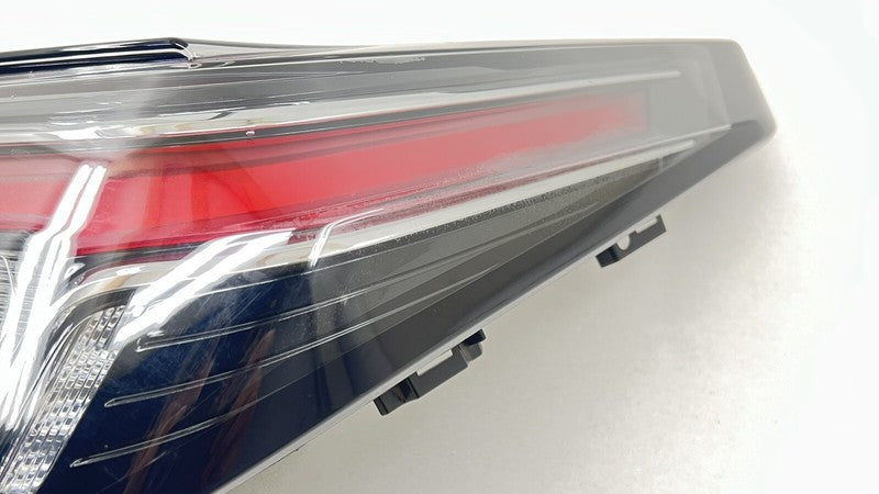 84864812 22-25 CADILLAC CT4 V BLACKWING DRIVER LEFT REAR TAILLIGHT TAIL LIGHT LAMP OEM