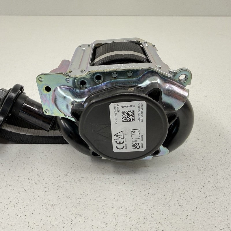 PR3B-C611E50-LC31Y3 / PR3B C611E50 LC31Y3 / PR3BC611E50LC31Y3 24-26 Ford Mustang Right Rear Seatbelt Seat Belt Retractor