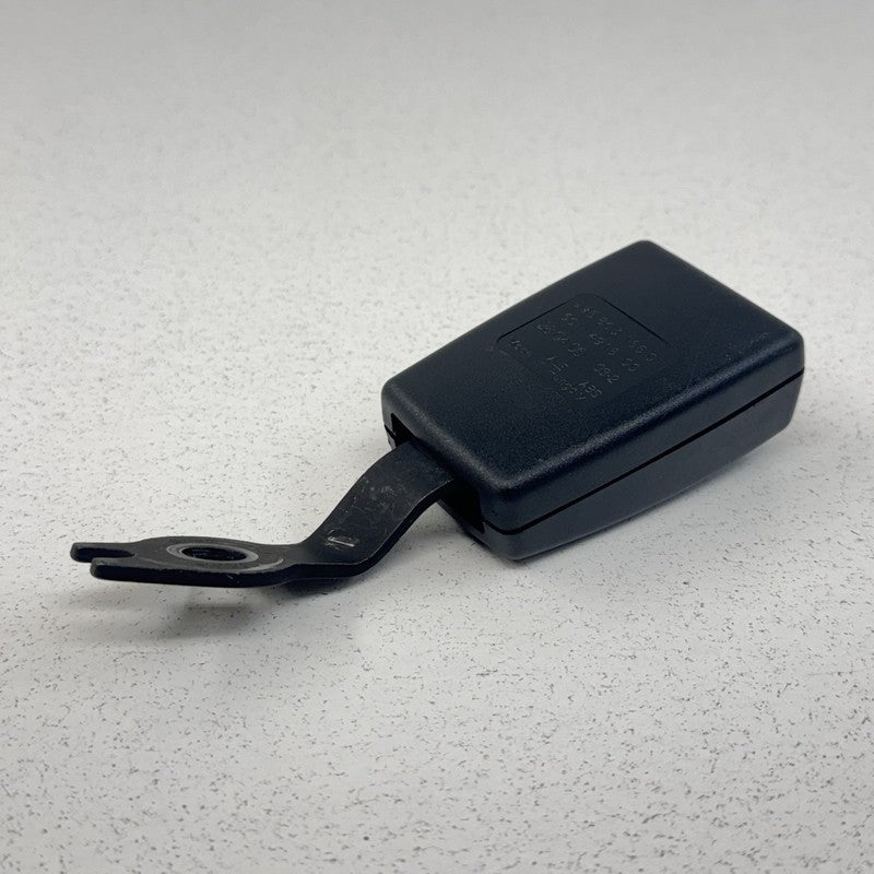 Porsche 911 Carrera Rear Seatbelt Seat Belt Buckle Pair Left & Right O