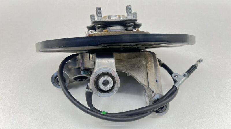 Does Not Apply 24-25 NISSAN Z NISMO LEFT REAR SPINDLE KNUCKLE HUB BEARING W/ CONTROL ARMS OEM