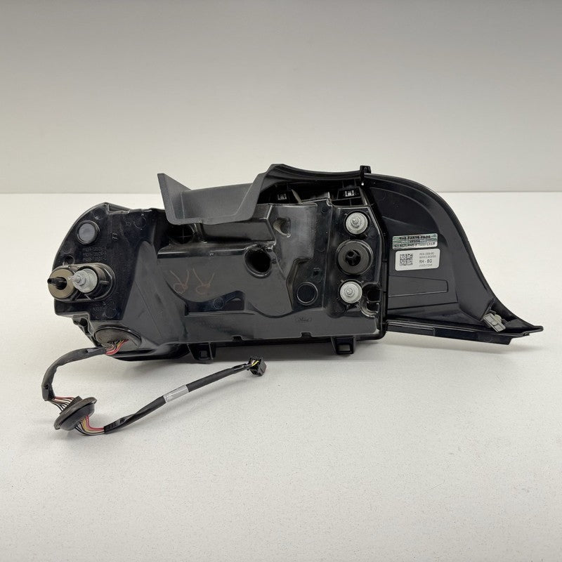 PR3B 13B504 BG / PR3B13B504BG 24-26 Ford Mustang GT Right Rear LED RCL High Taillight Light Lamp OEM
