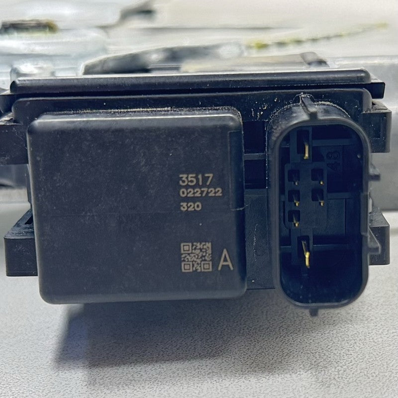 22-25 TOYOTA GR86 SUBARU BRZ RIGHT DOOR GLASS WINDOW REGULATOR MOTOR OEM