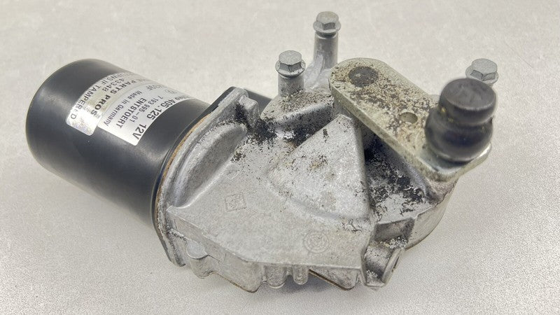 7 193 995 / 7193995 06-10 BMW M6 E63 E64 FRONT WINDSHIELD WIPER MOTOR 7193995 OEM