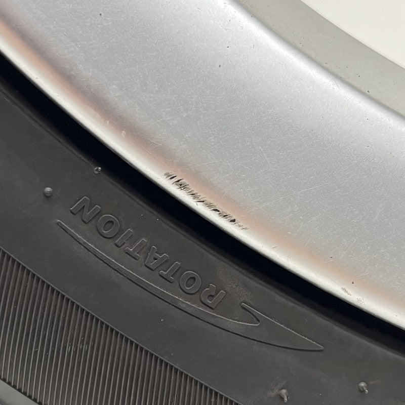 92230893 10-15 CHEVROLET CAMARO SS REAR WHEEL RIM W/ TIRE 20x9 +40 OFFSET FACTORY OEM