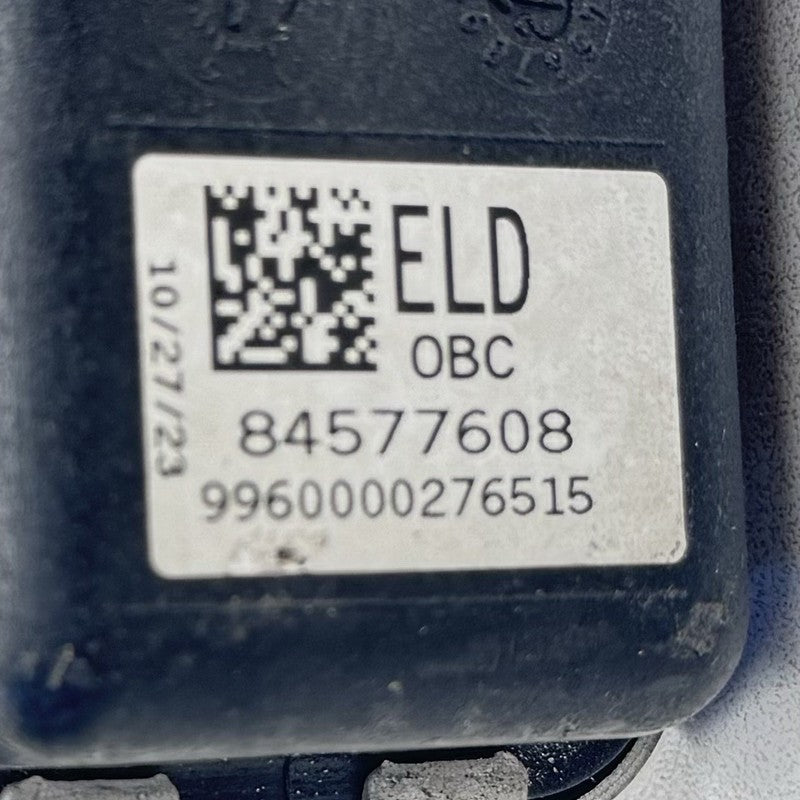 84577608 22-25 CADILLAC CT5 V BLACKWING CHARGE AIR COOLER RADIATOR 84577608 OEM