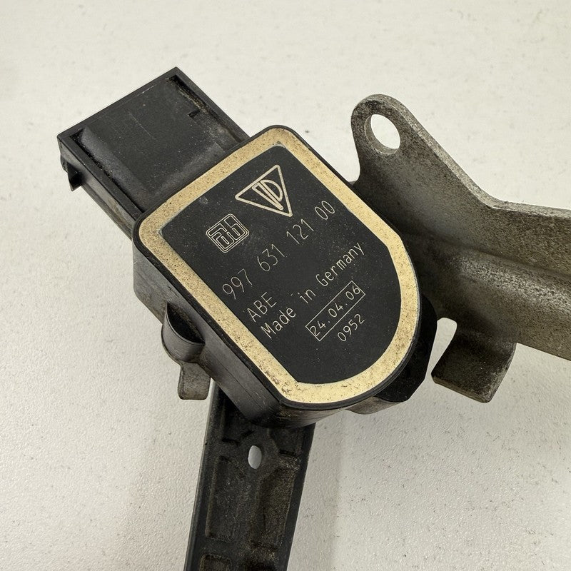 997.631.121.00 / 997 631 121 00 / 99763112100 05-12 Porsche 911 997 Boxster Cayman 987 Left Rear Height Level Sensor OEM