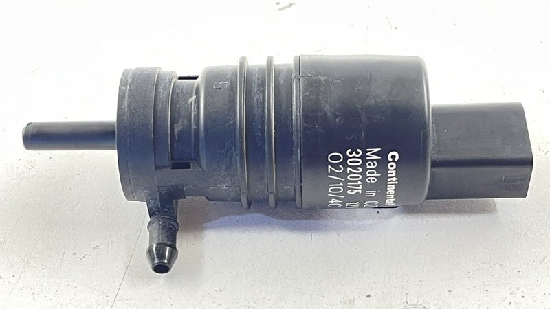 3020175 10-16 PORSCHE PANAMERA WINDSHIELD WASHER BOTTLE WATER PUMP MOTOR 3020175 OEM