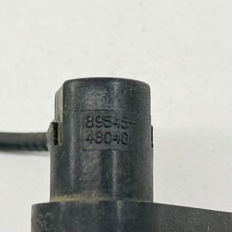 89545-48040 / 89545 48040 / 8954548040 08-13 Toyota Highlander Right Rear ABS Wheel Speed Sensor 89545-48040 OEM