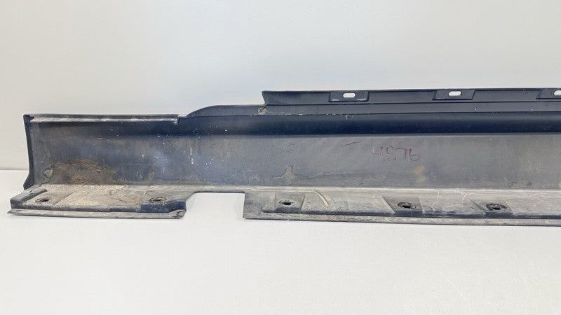 5177 7 898 214 / 51777898214 06-10 BMW M6 E63 E64 PASSENGER RIGHT SIDE SKIRT ROCKER PANEL COVER TRIM OEM