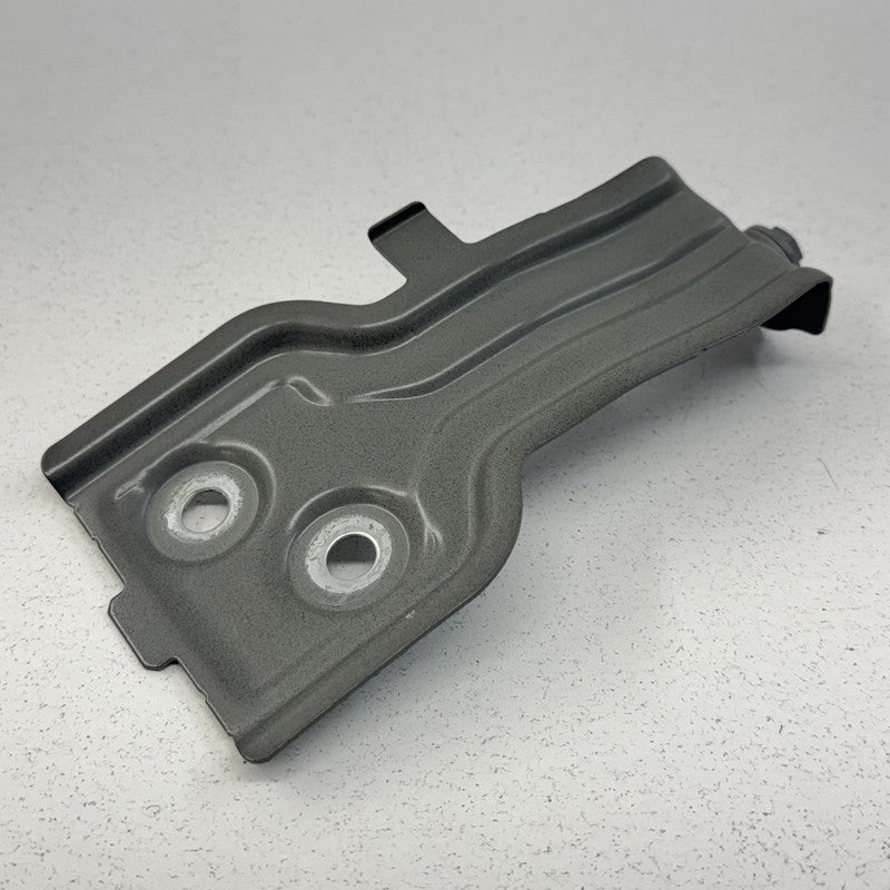 18-24 BMW G01 X3 Driver Left Front Fender Bracket Support Mount Partia