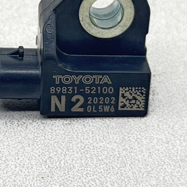 89831-52100 / 89831 52100 / 8983152100 23-25 TOYOTA PRIUS SIDE CRASH IMPACT SENSOR PAIR 89831-52100 OEM
