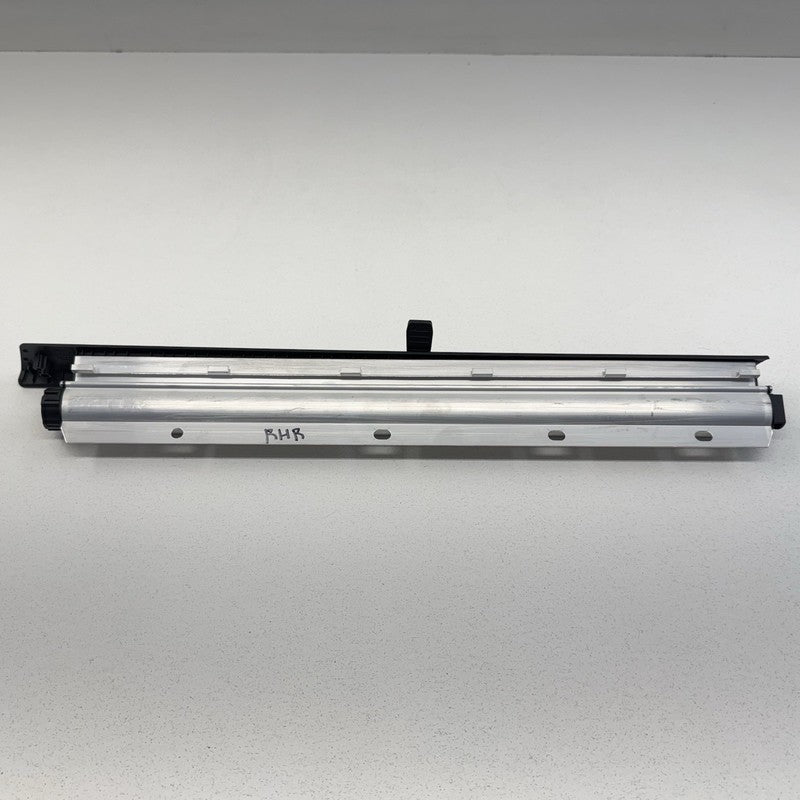 1 778 754 / 1778754 11-16 BMW M5 528 535 550 F10 Right Rear Door Window Sun Shade Privacy Blind OEM