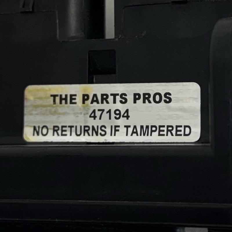 9 356 159 / 9356159 BMW F80 F82 F87 F30 F32 F36 Rear Battery Fuse Relay Junction Box 9356159 OEM