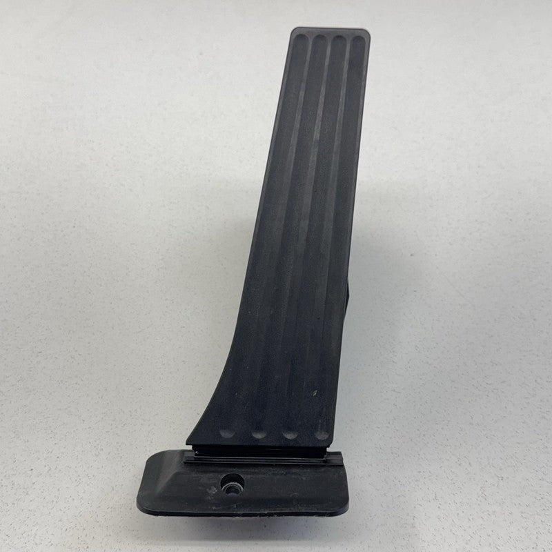35426860784 12-16 BMW M5 F10 Gas Pedal Throttle Accelerator 6860784 OEM
