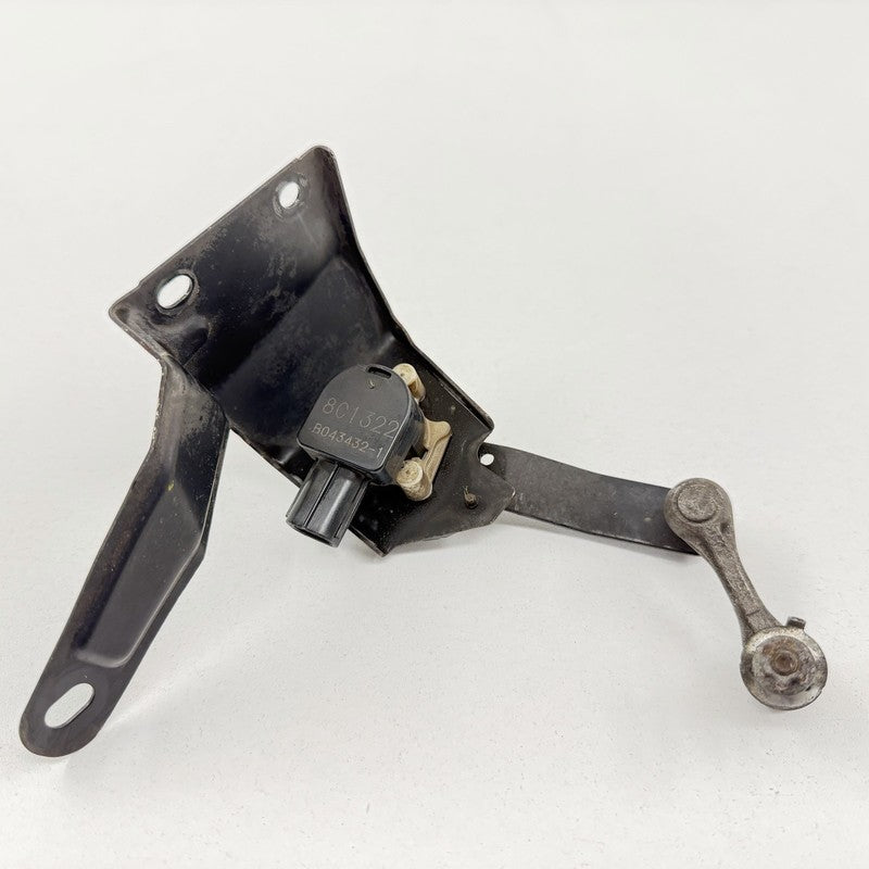 B043432-1 / B043432 1 / B0434321 06-13 Lexus IS250 IS350 IS F Left Front Headlight Suspension Level Sensor OEM