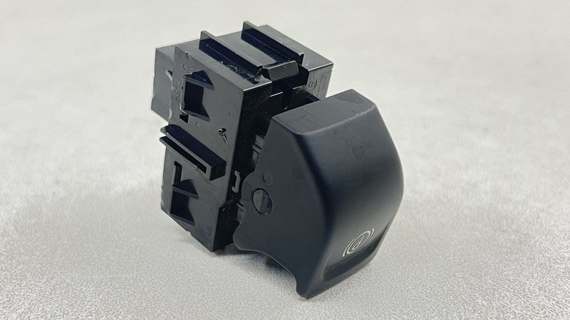 2289 4663 / 22894663 16-24 CHEVROLET CAMARO ZL1 SS ELECTRONIC PARKING BRAKE CONTROL SWITCH BUTTON OEM