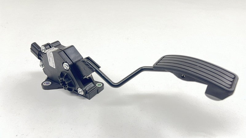 36010CA101 22-24 TOYOTA GR86 GAS PEDAL THROTTLE ACCELERATOR SENSOR 36010CA101 OEM