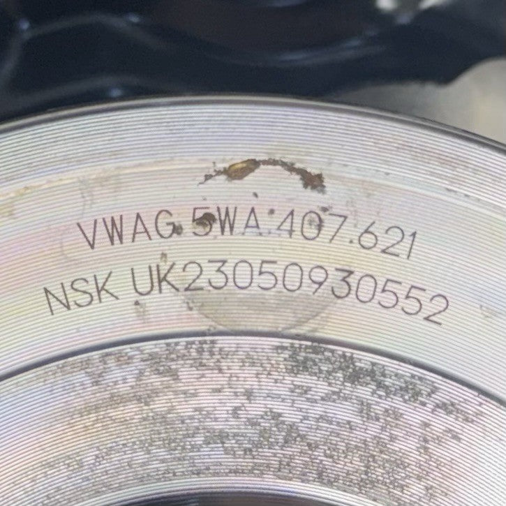 5WA-407-621 / 5WA 407 621 / 5WA407621 22-25 VOLKSWAGEN GOLF R RIGHT REAR SPINDLE KNUCKLE HUB WITH CONTROL ARM SET OEM