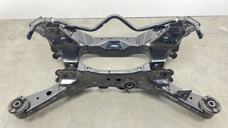  24-25 NISSAN Z NISMO REAR SUBFRAME CROSSMEMBER CRADLE WITH SWAY BAR OEM