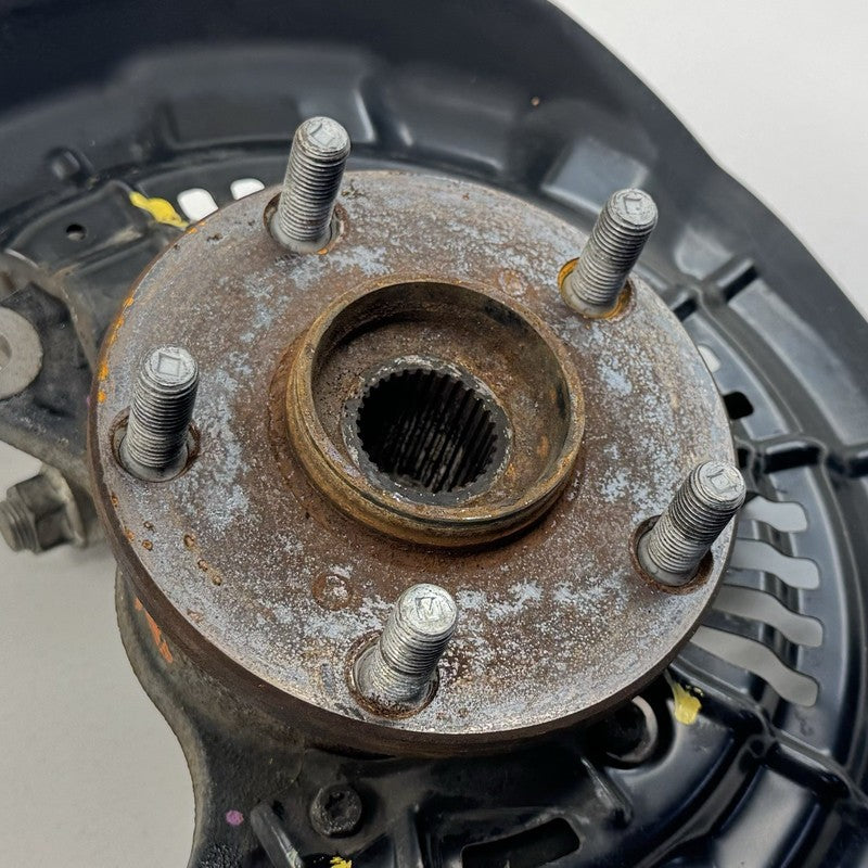 08-13 Toyota Highlander AWD Left Front Spindle Knuckle Hub Bearing 38K Miles OEM