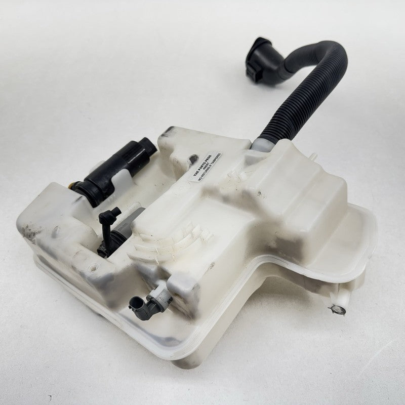 7 896 391 / 7896391 06-10 BMW M6 E63 E64 Windshield Washer Bottle Reservoir Tank W/ Pump 7896391 OEM