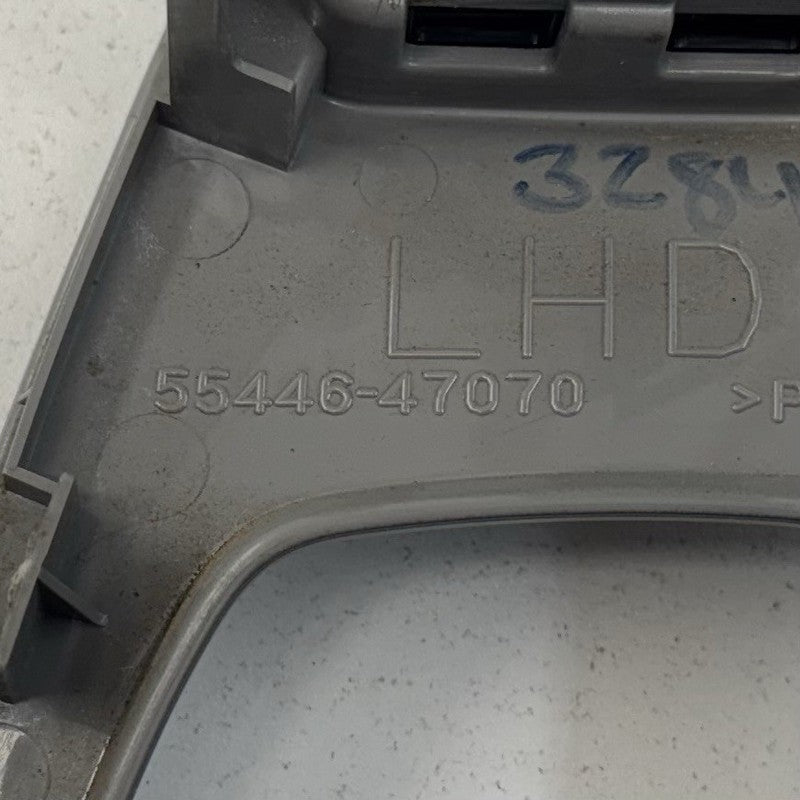 55446-47070 / 55446 47070 / 5544647070 12-17 Toyota Prius V Ignition Switch Engine Start Stop Button W/ Shift Trim OEM