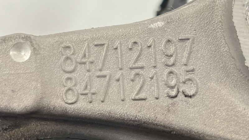 84659783 22-24 CADILLAC CT4 V BLACKWING DRIVER LEFT FRONT SPINDLE KNUCKLE HUB BEARING OEM