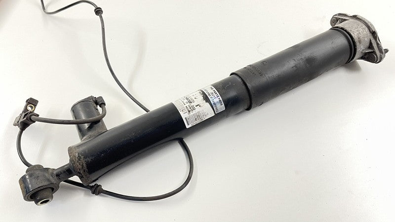 2123203230 / A2123203230 / A 212 320 32 30 3230 10-13 MERCEDES W212 E63 PASSENGER RIGHT REAR SHOCK STRUT ABSORBER 212320