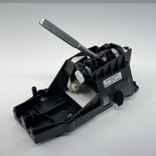997 424 010 00 / 99742401000 05-12 Porsche 911 997 Boxster Cayman 987 Manual Transmission Gear Box Shift OEM