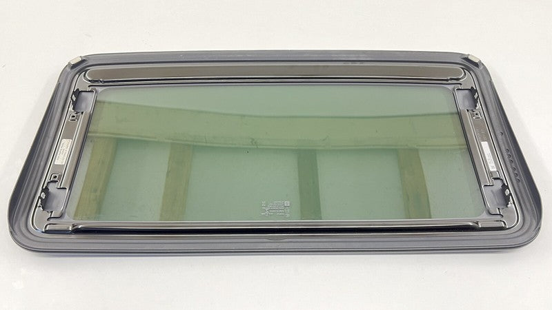 9515008BC3 22-24 CADILLAC CT4 V BLACKWING SUNROOF SUN ROOF GLASS OEM