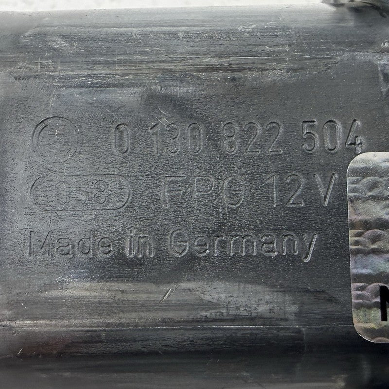 A2048200642 / 204 820 06 42 / 2048200642 08-14 Mercedes W204 C250 Passenger Right Rear Door Window Regulator Motor OEM